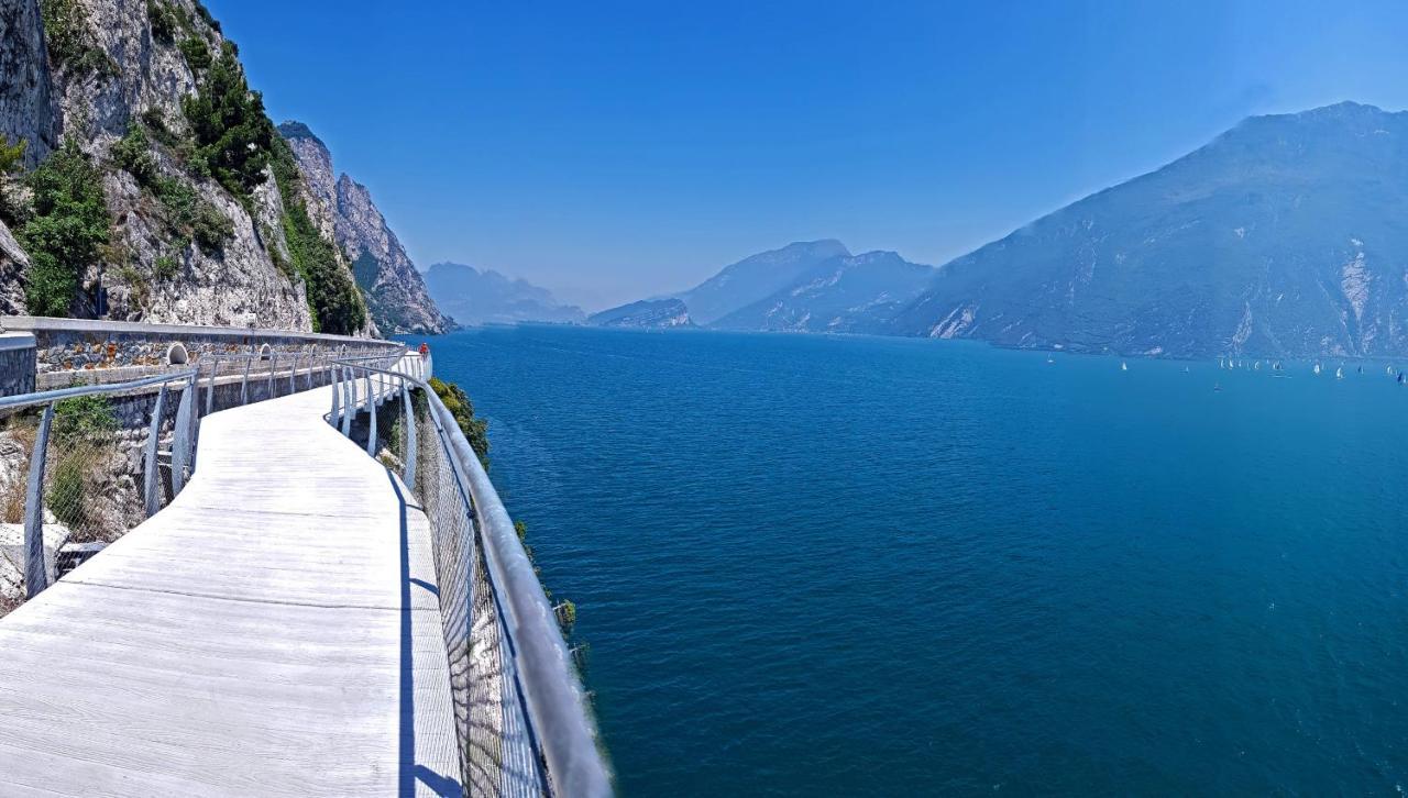 Teresa Campi Apartments Lake View By Gardadomusmea Tremosine Exterior photo